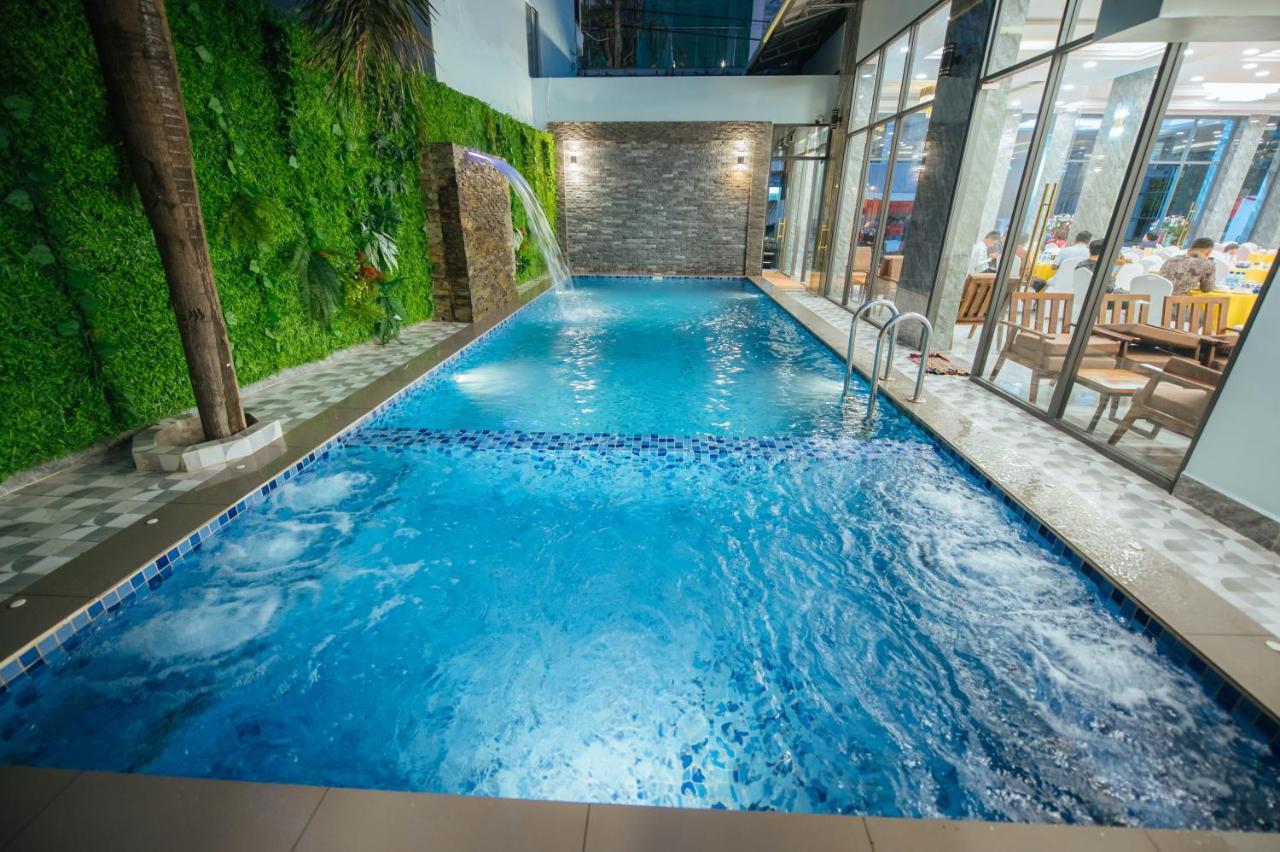 Twin Hotel Кампот Екстер'єр фото