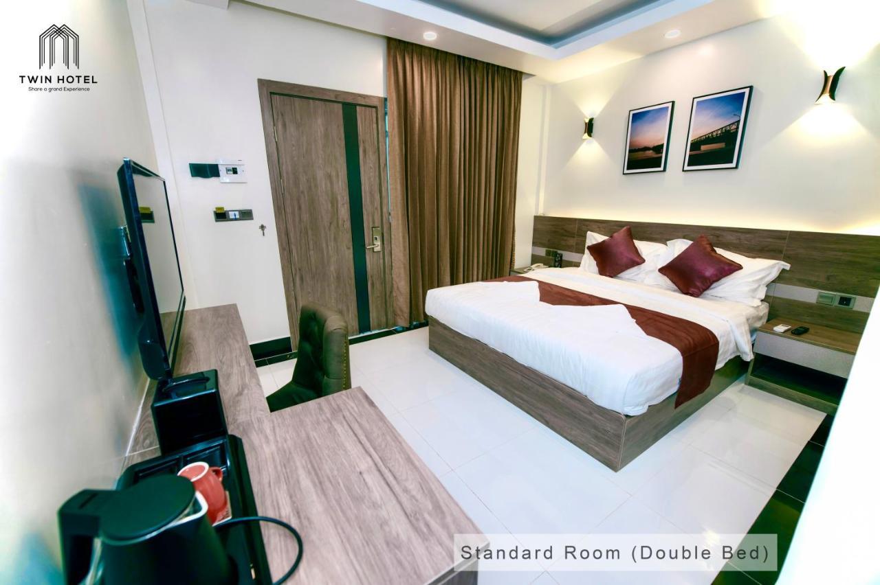 Twin Hotel Кампот Екстер'єр фото