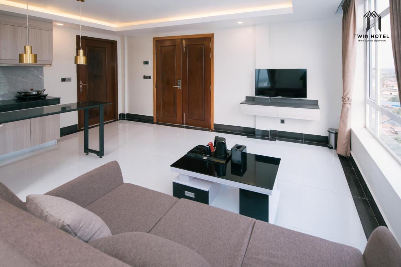 Twin Hotel Кампот Екстер'єр фото