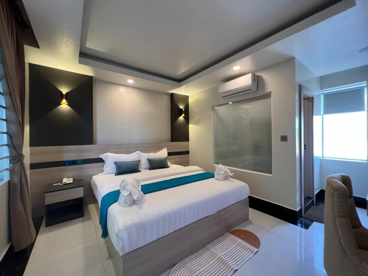 Twin Hotel Кампот Екстер'єр фото