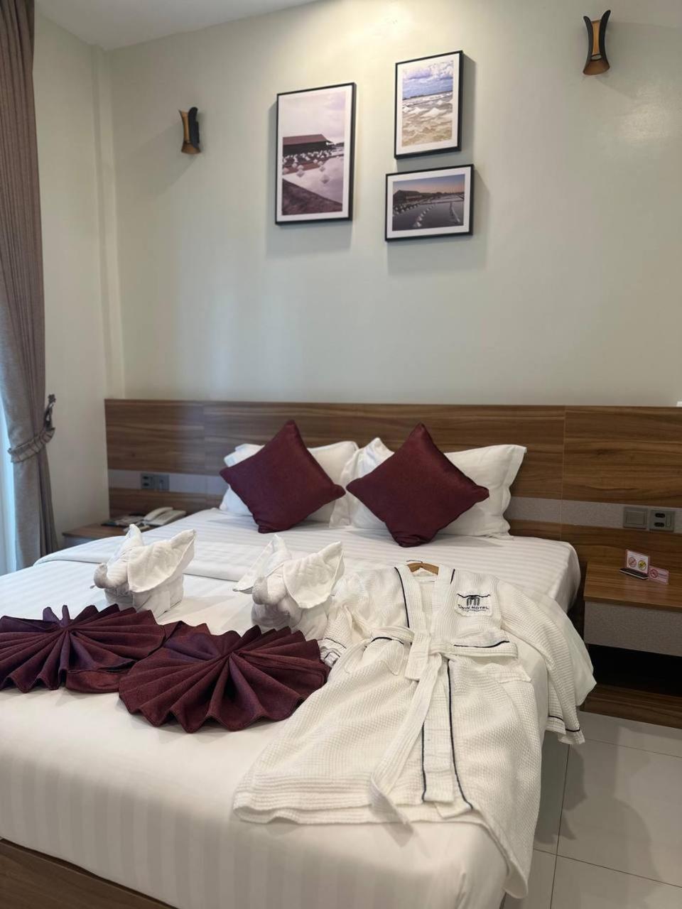 Twin Hotel Кампот Екстер'єр фото